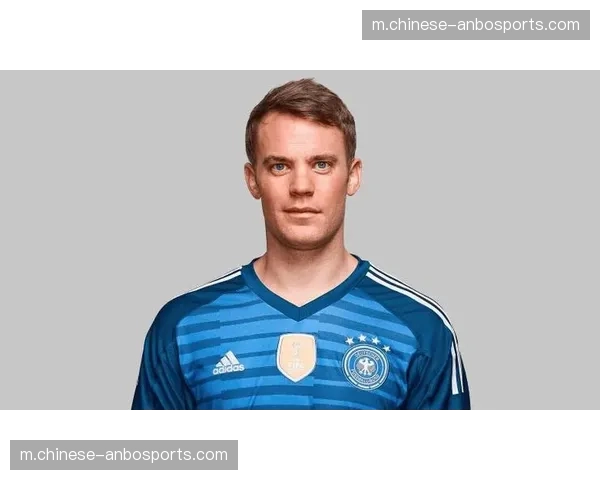 诺伊尔坚决拒绝国家队征召 小腿伤势加剧夏季退役疑云